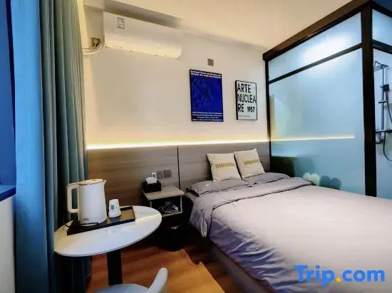 Fengyi Homestay (Longmen Avenue)