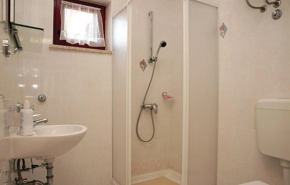 Amazing Home in Labin With Wifi and 4 Bedrooms