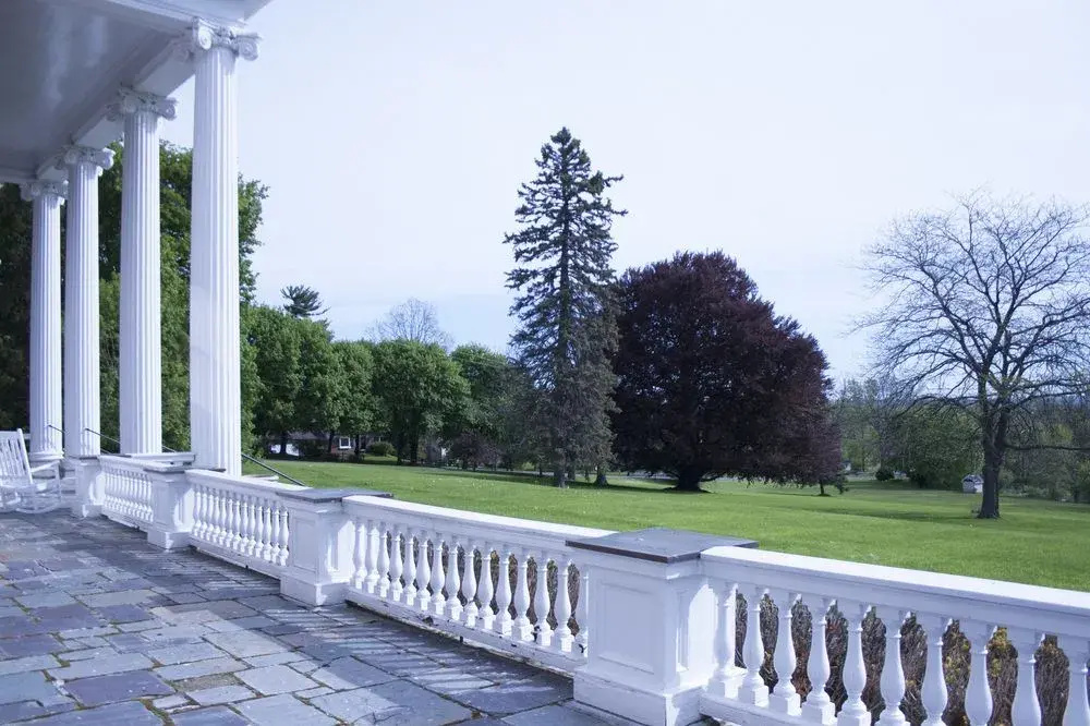 White Spring Manor