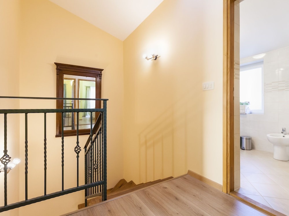 Scenic Holiday Home in Veprinac With Private Swimming Pool