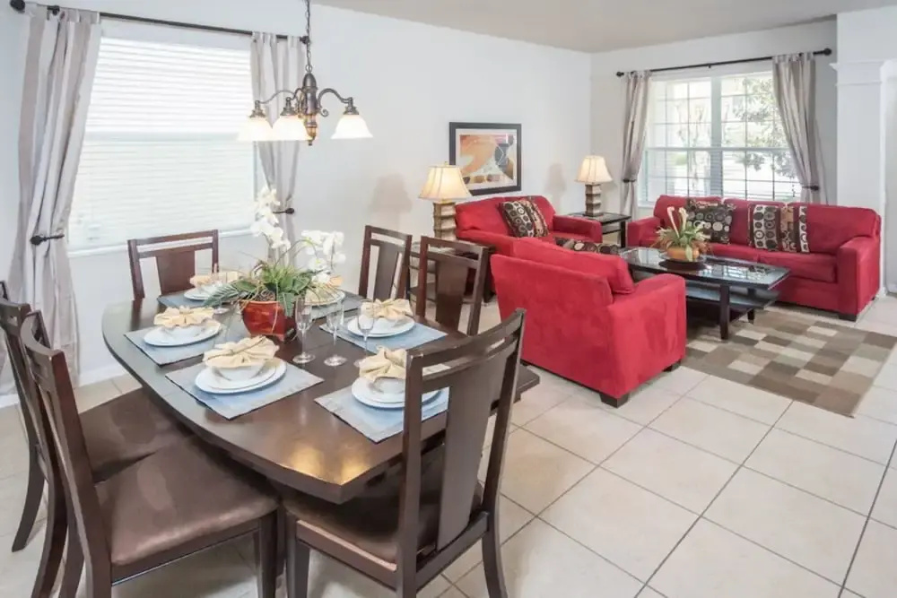 Windsor Hills 2548