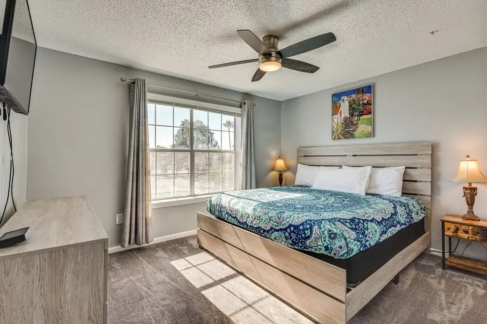 Explore Boardwalk Thrills! Central Destin Condo