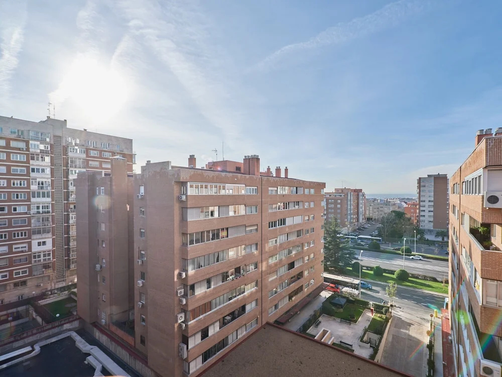 Tu Apartamento Cerca De Plaza Castilla Iii