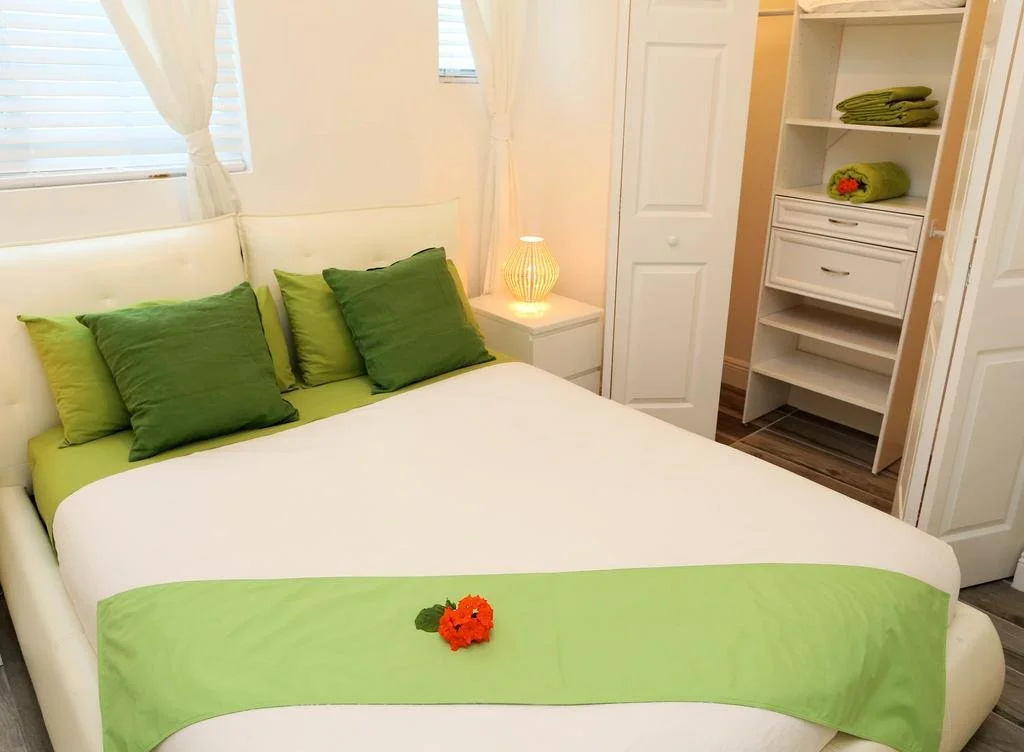Drexel Suites South Beach