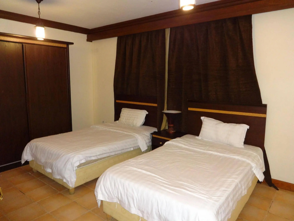 Orans Suites 1