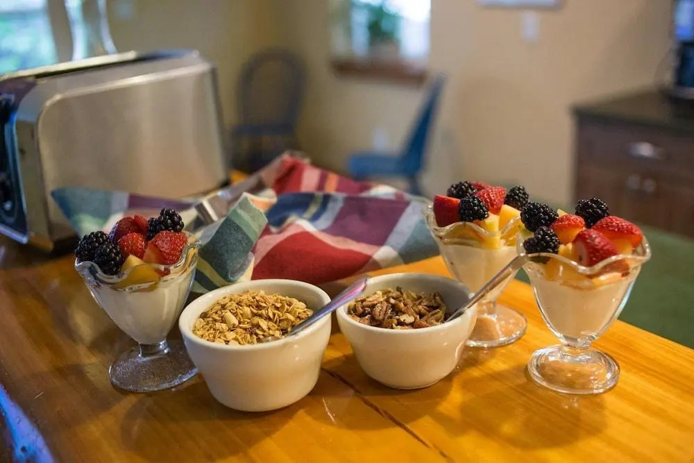 Brava House Bed and Breakfast