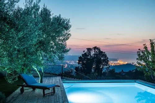 Villa EMI