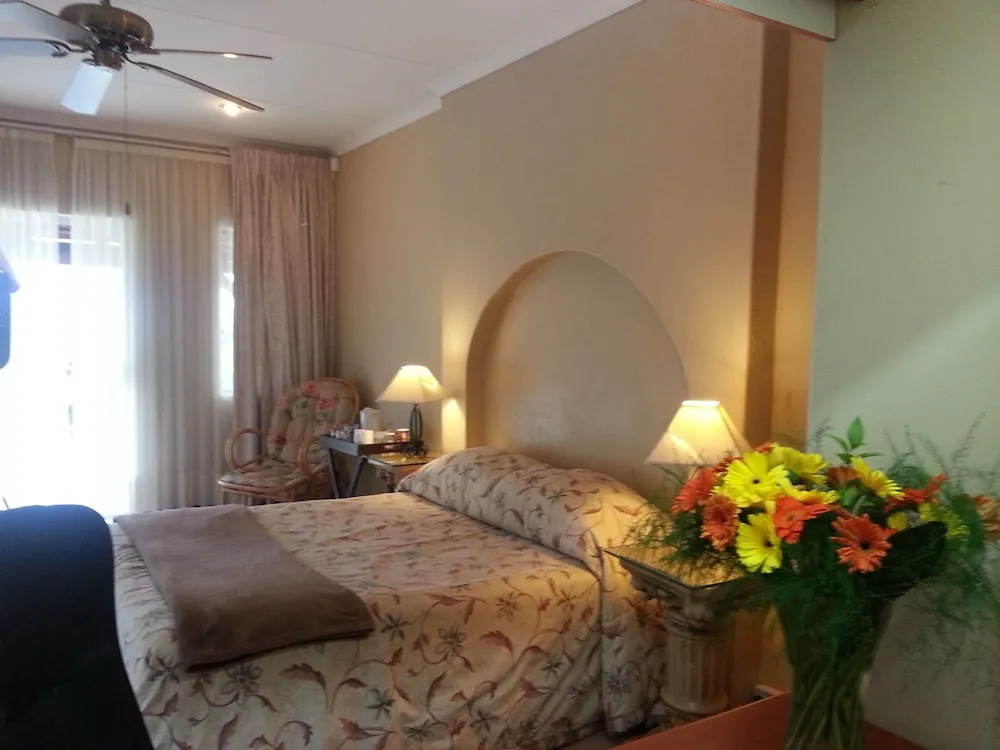 Emoyeni Guest House