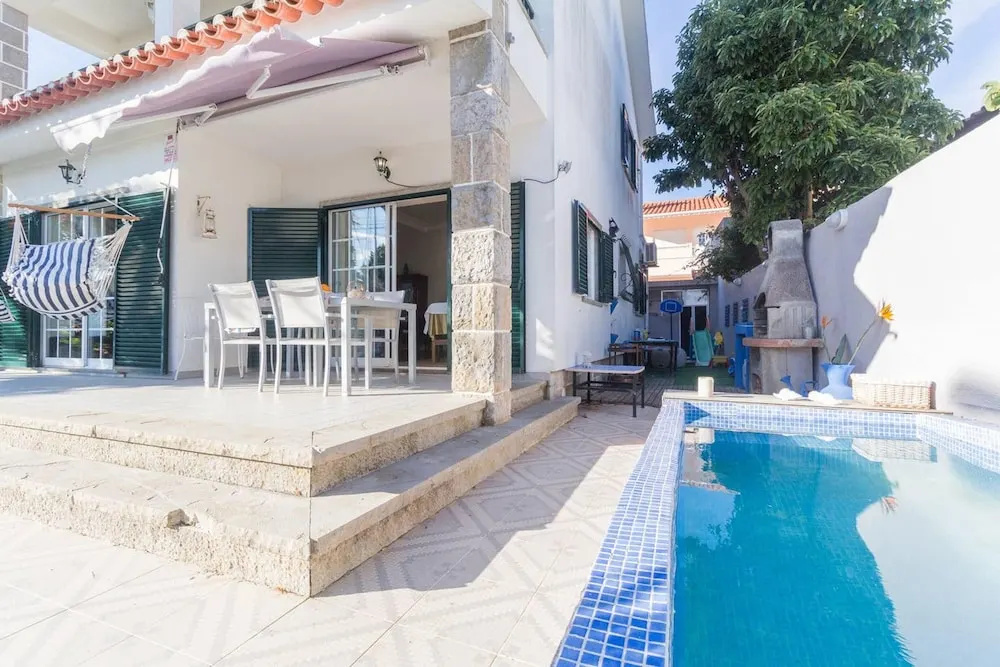 Villa with 2 Bedrooms in Cascais, with Private Pool, Enclosed Garden And Wifi