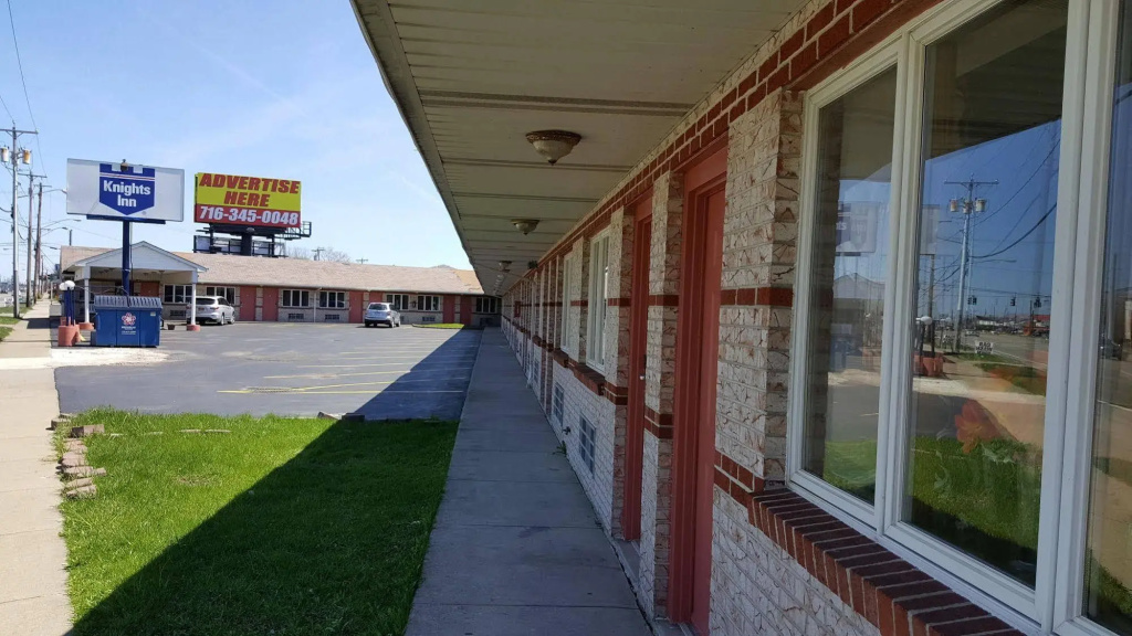 Sterling Inn near IAG Airport