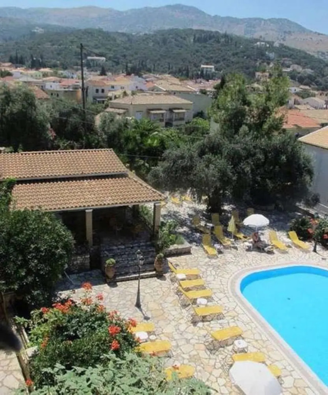 Nikiforos Apartments