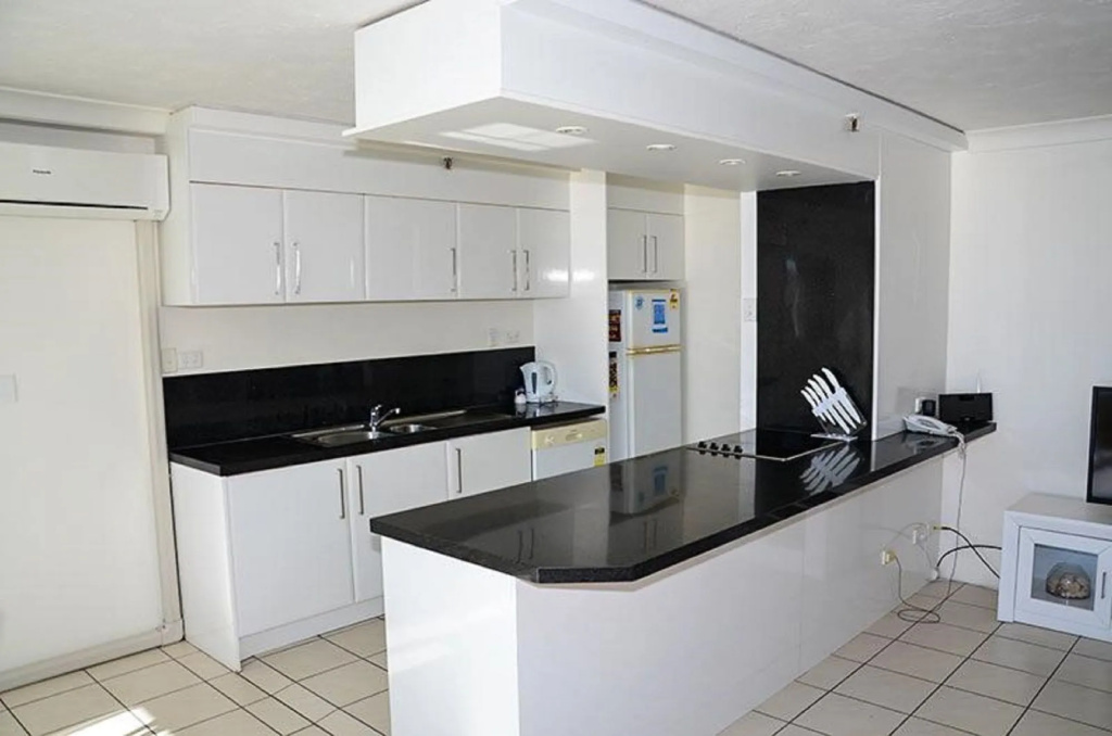 Zenith Ocean Front Apartments Gold Coast - Official Listing