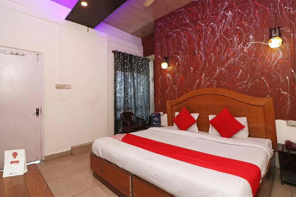 Aarav Hotel by OYO Rooms