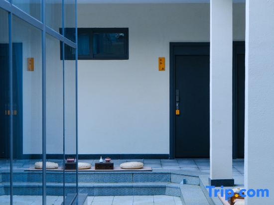 Pema Qingcheng Hotel