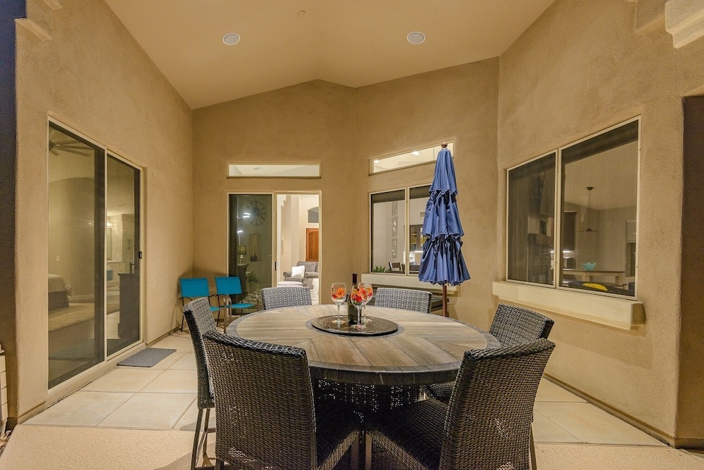 Casa Del Sol 3 Bedrooms 2 Bathrooms Home