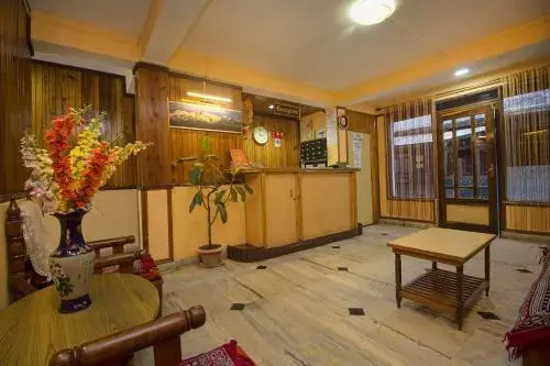 Manakamna Residency