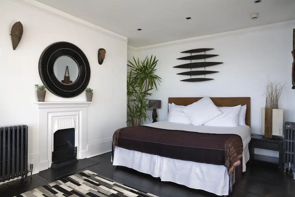Zanzibar House Award Winning 8-Bedroom Holiday Home