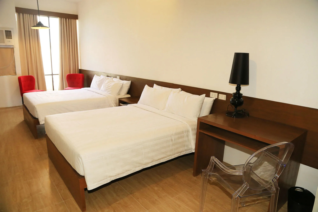 Big Hotel