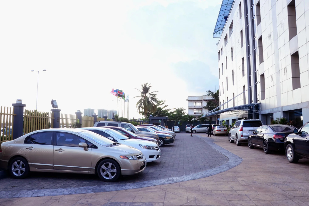 Best Western The Island Hotel