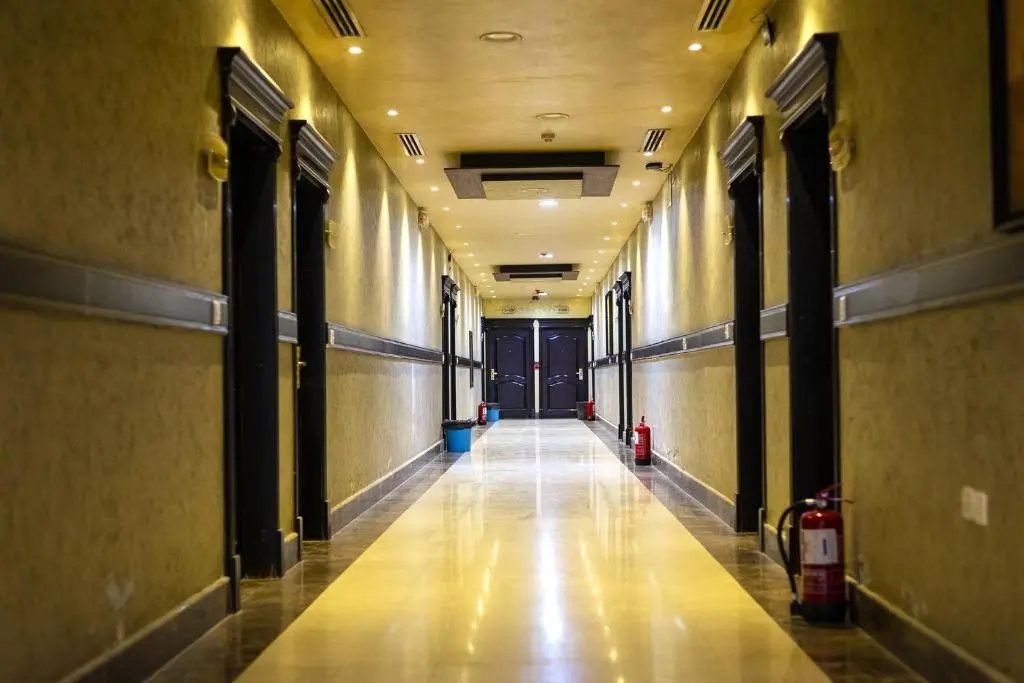 Quiet Rooms 8
