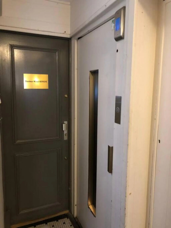 B 2067- Tour Eiffel - Appartement Cosy