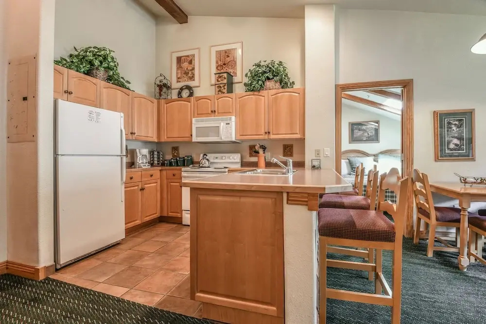 Hidden River Lodge 5995