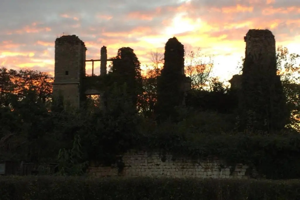 Cavendish Court