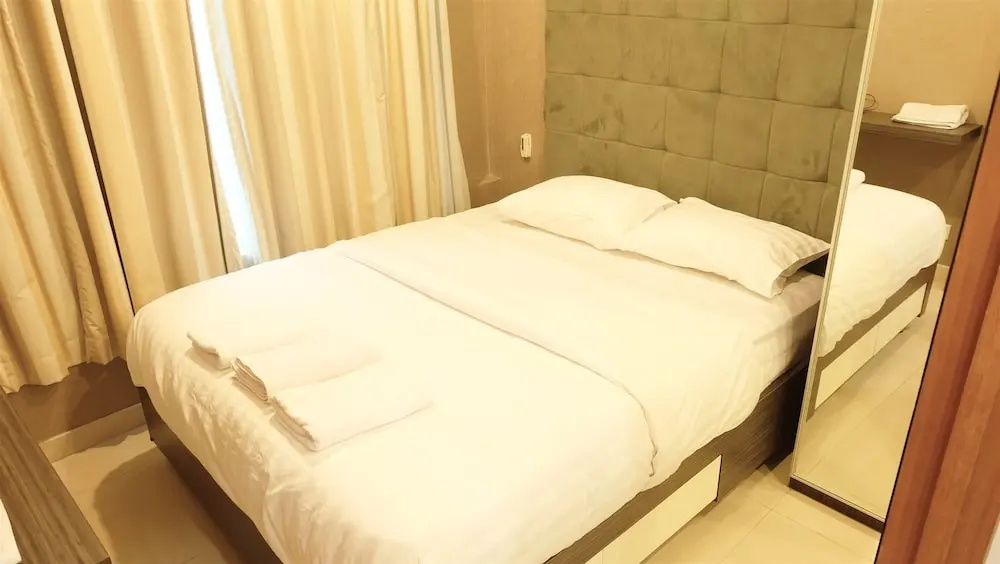 Pondok Indah At Hampton's Park Apartment