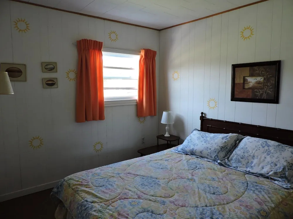 Centennial Cottages