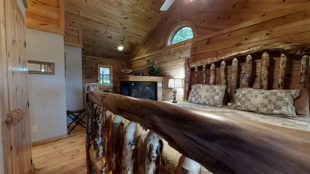 Ridgecrest Drive Cabin 1606 - 1 Br cabin by RedAwning