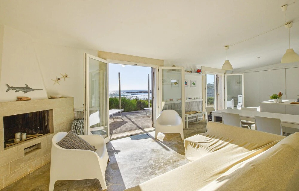 Beautiful Home In Siracusa With Wifi