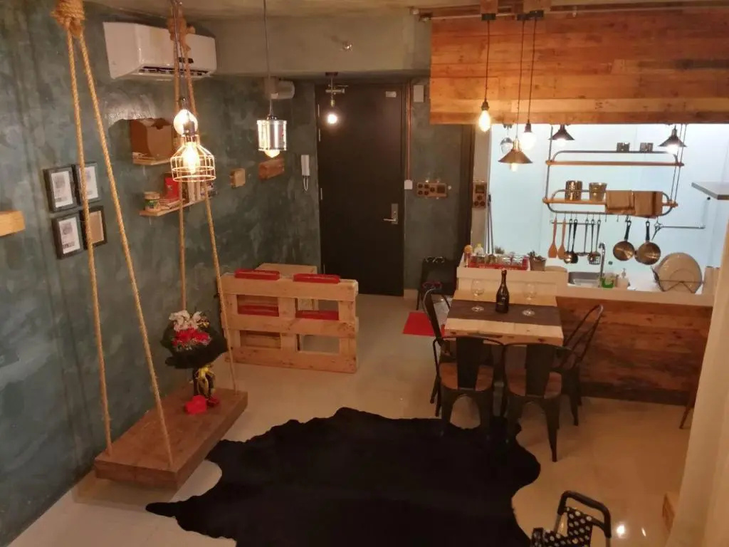 De Houz - Trefoil Setia Alam Home Stay