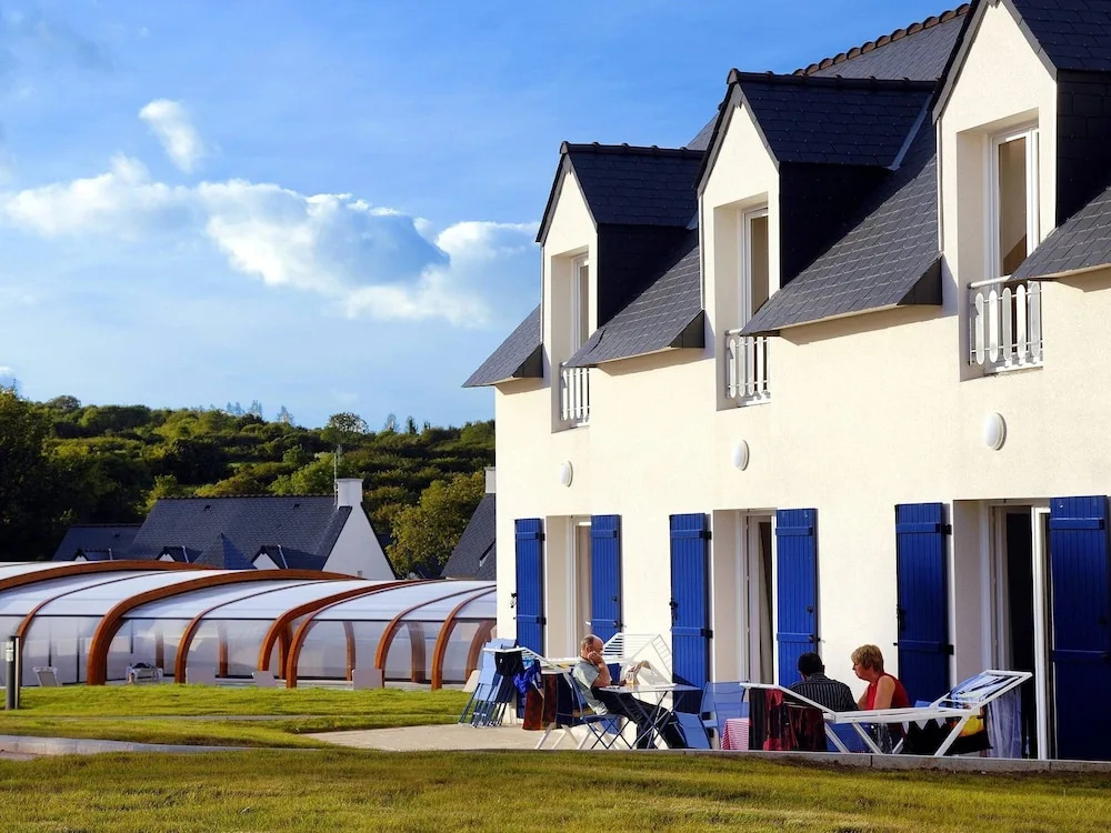 Colorful Maisonette, Just at 700 m. From the Beach