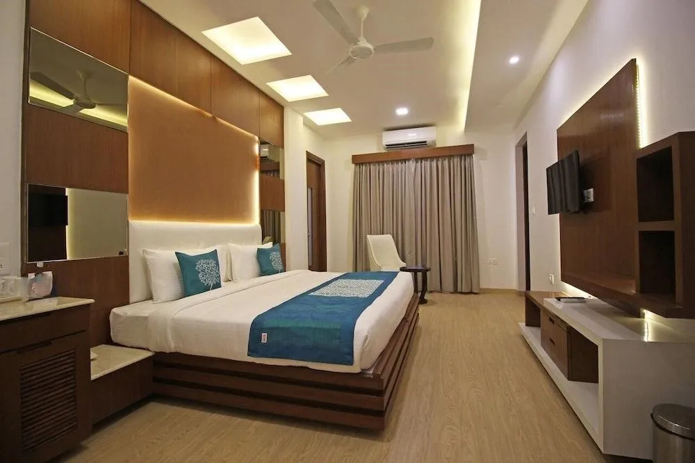 Royal Residence City center