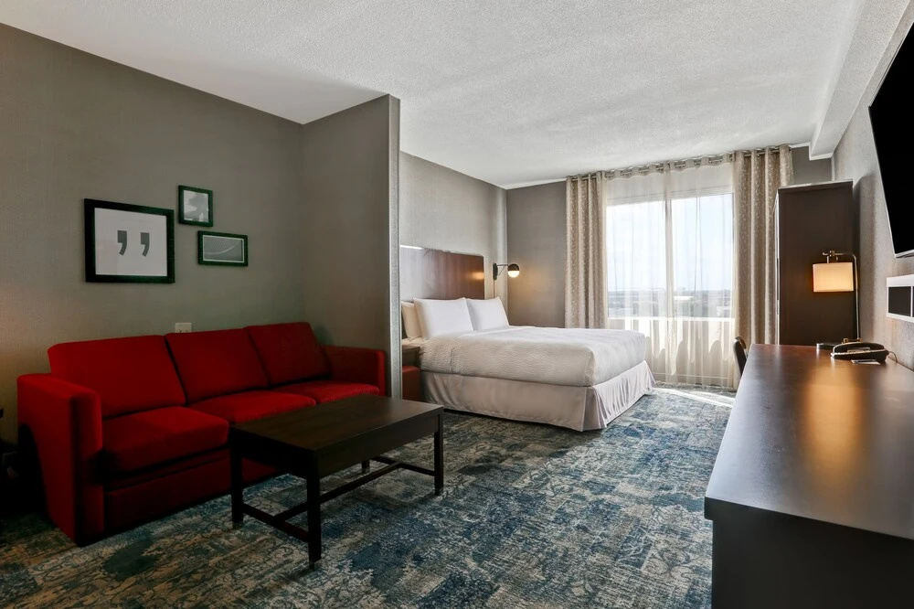 Four Points by Sheraton Toronto Mississauga