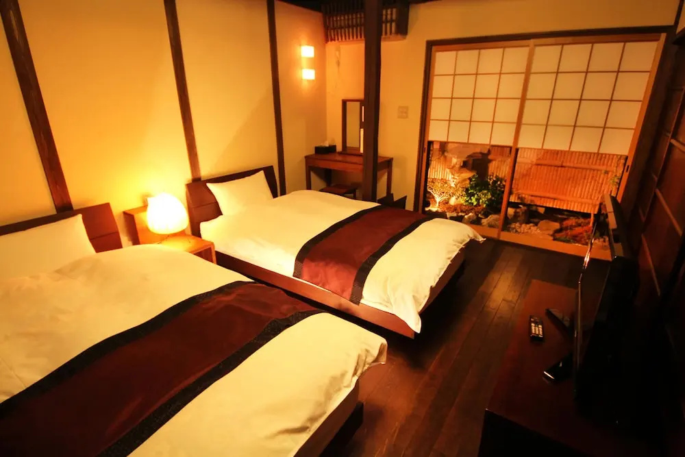 Kurenai-An Private Machiya in Downtown Kyoto
