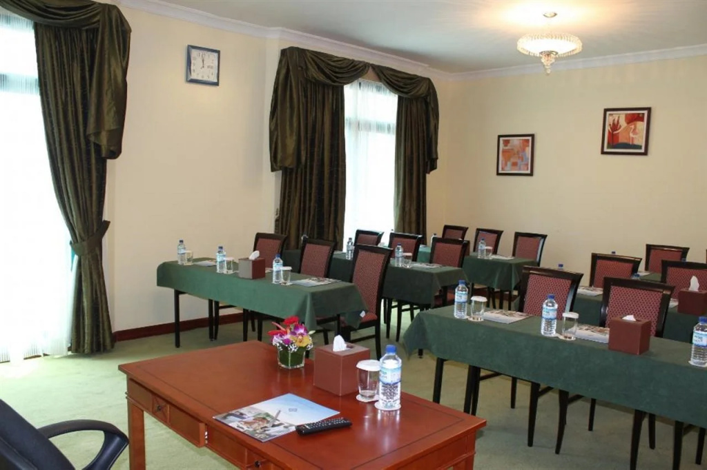 Al Diar Capital Hotel