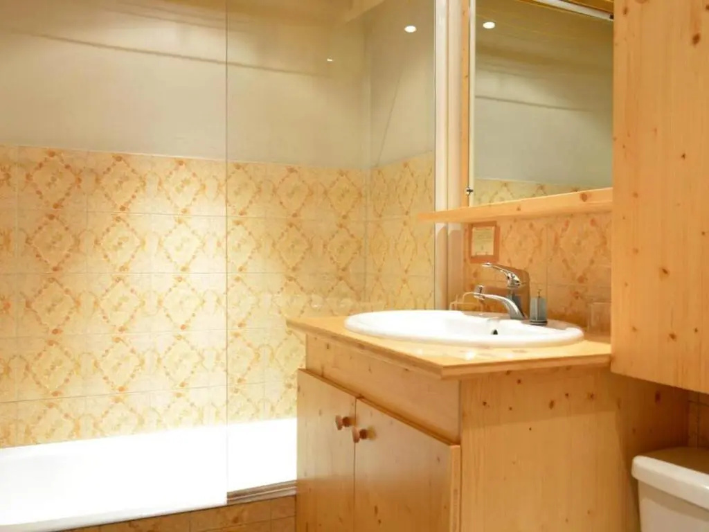 Appartement cosy 7 couchages, au pied des pistes, cheminée, parking - FR-1-241-23