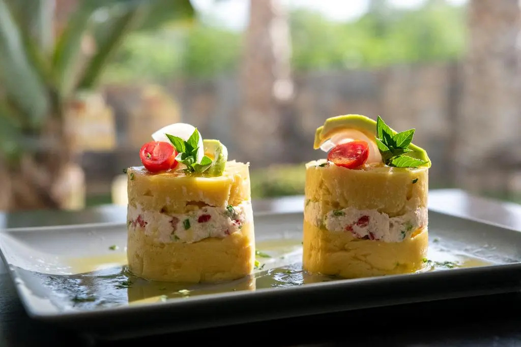 Angela Suites Boutique Hotel