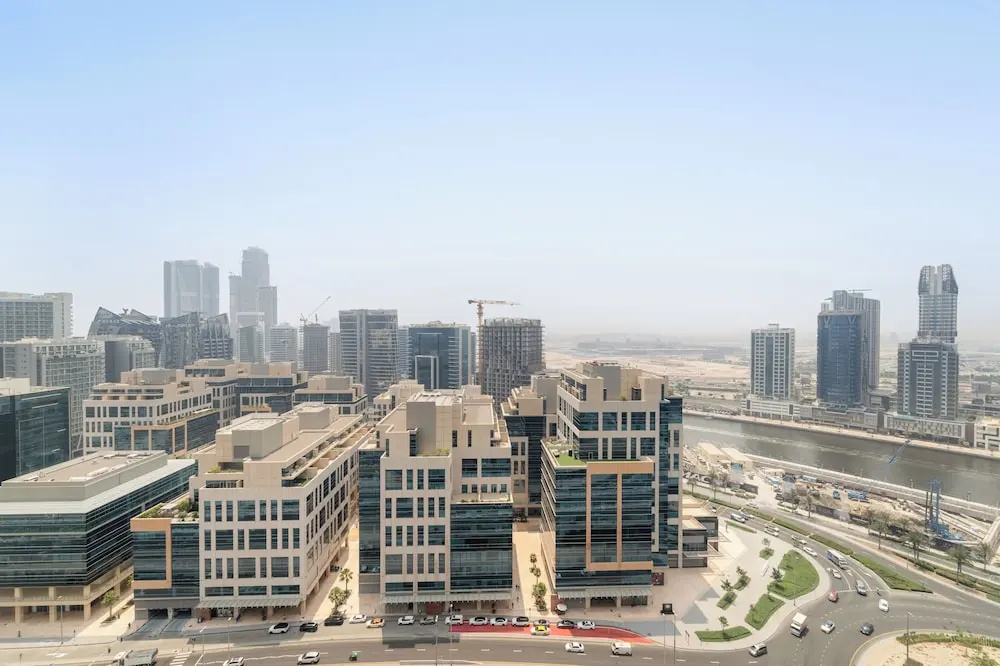 Elite Studio with Burj Khalifa & Pool View