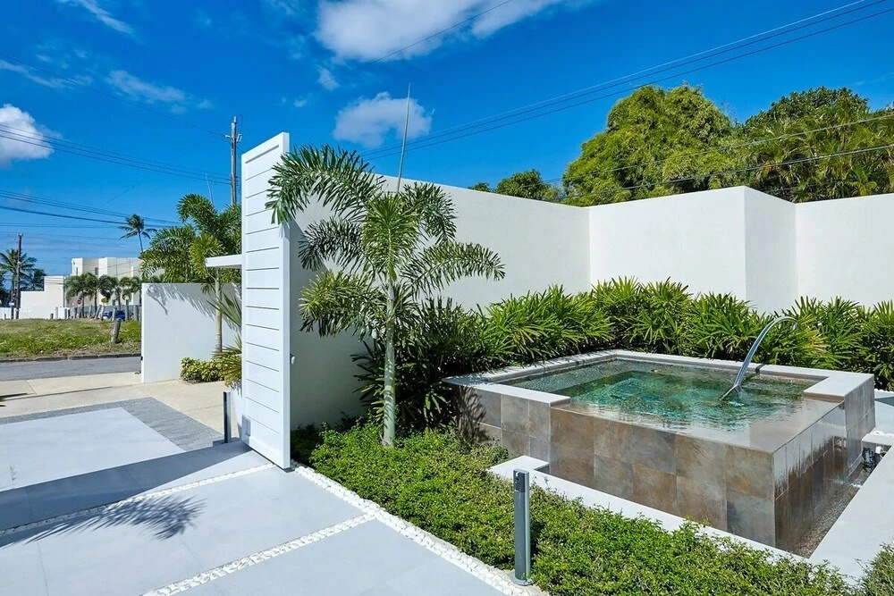 Footprints Estate 11 Bedroom Home by Blue Sky Luxury