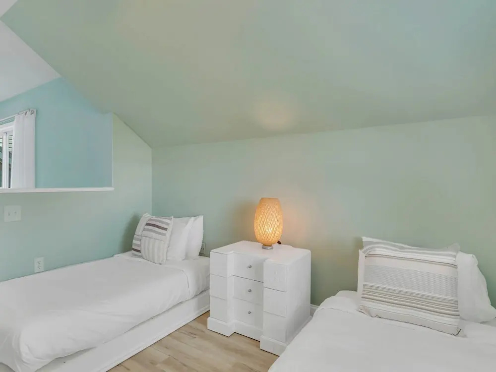 Sea Walk Cottage by Tybee Vacation Rentals