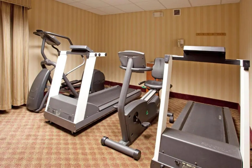 Lexington Inn and Suites