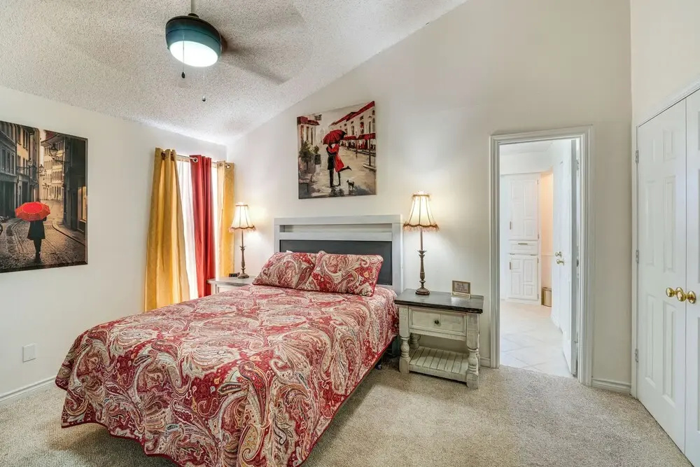 5 Mi to UT Dallas: Family-friendly Duplex w/ Patio