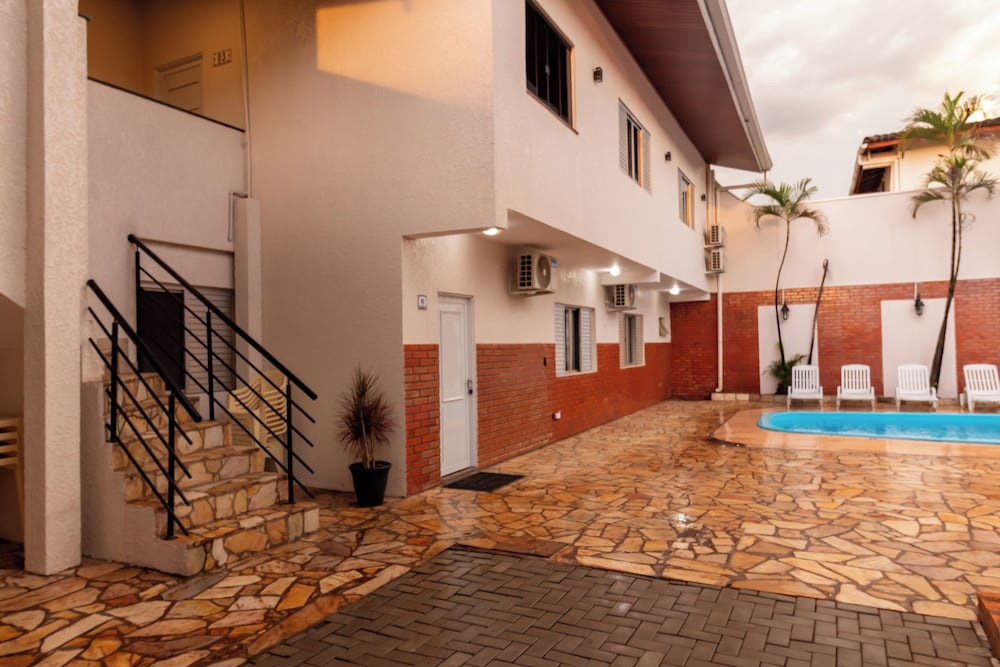 Nana Suites