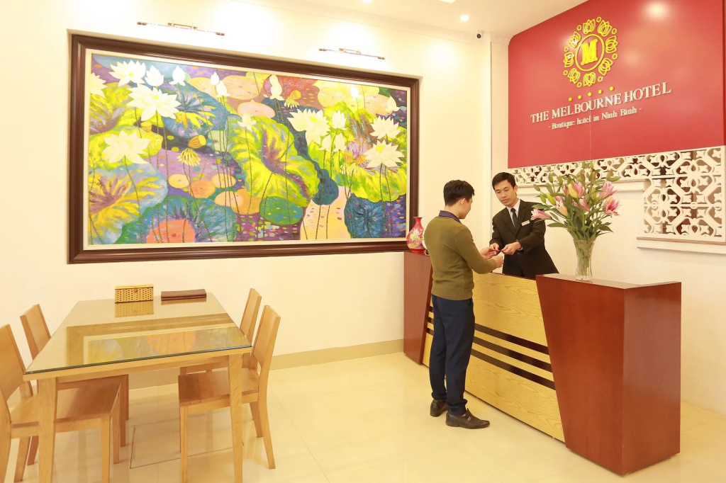 The Melbourne Hotel