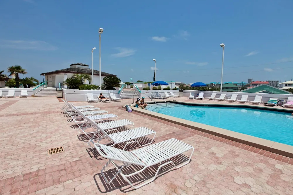 Surfside Resort