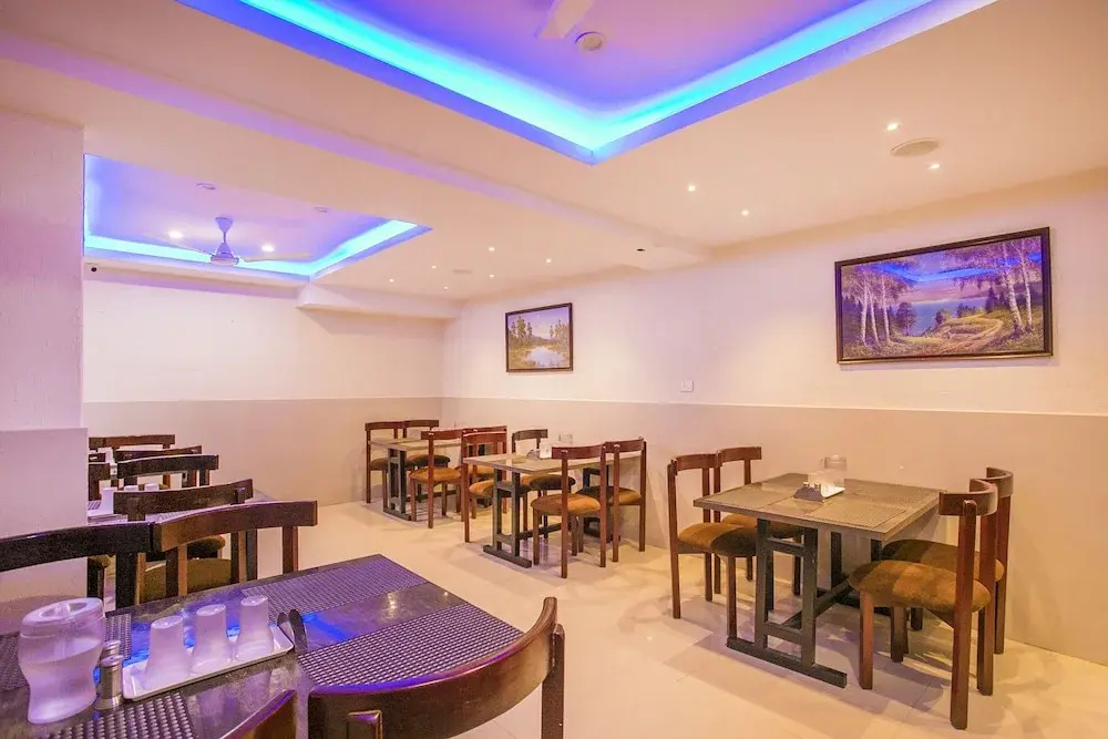 OYO 26197 Pride Suites