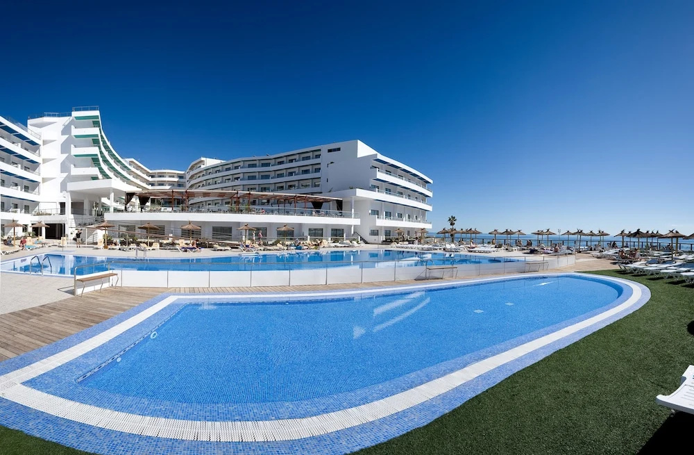 Apartamentos Gema Aguamarina Golf