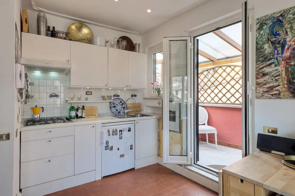 RSH Spanish Steps Luxury Apartment